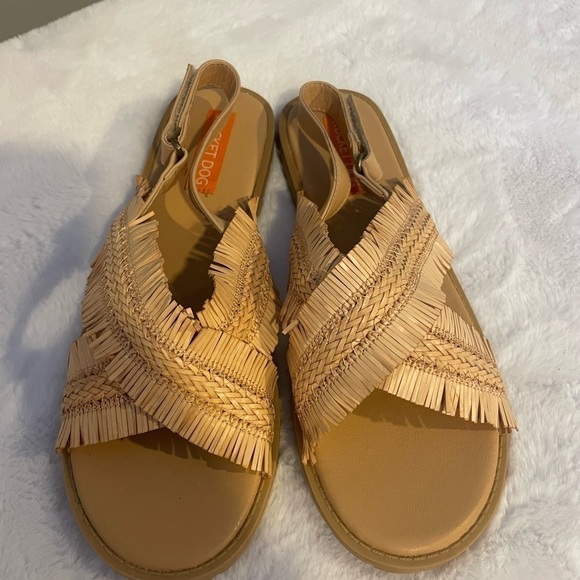 Rocket Dog Shoes - Soft Dog Tan Woven Sandals